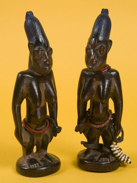 Female ere ibeji twin figure pair