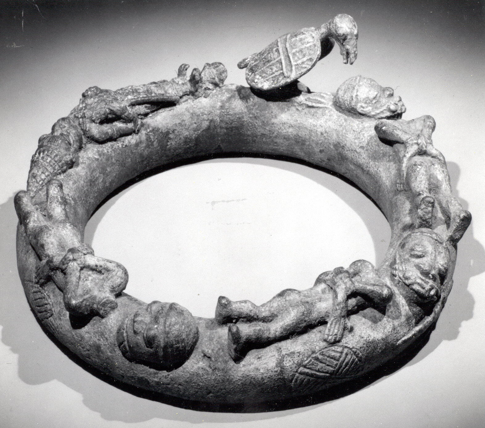 Altar Ring